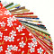 Bunter Stapel japanisches Washi-Origami-Papier.