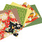 Traditionelles japanisches Origami-Papier, bunt gemustert und einfarbig