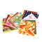 Traditionelles japanisches Origami-Papier, bunt gemustert und einfarbig